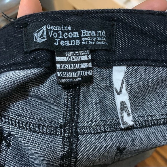 Sz. 5 Volcom dark blue jeggings - Picture 5 of 12